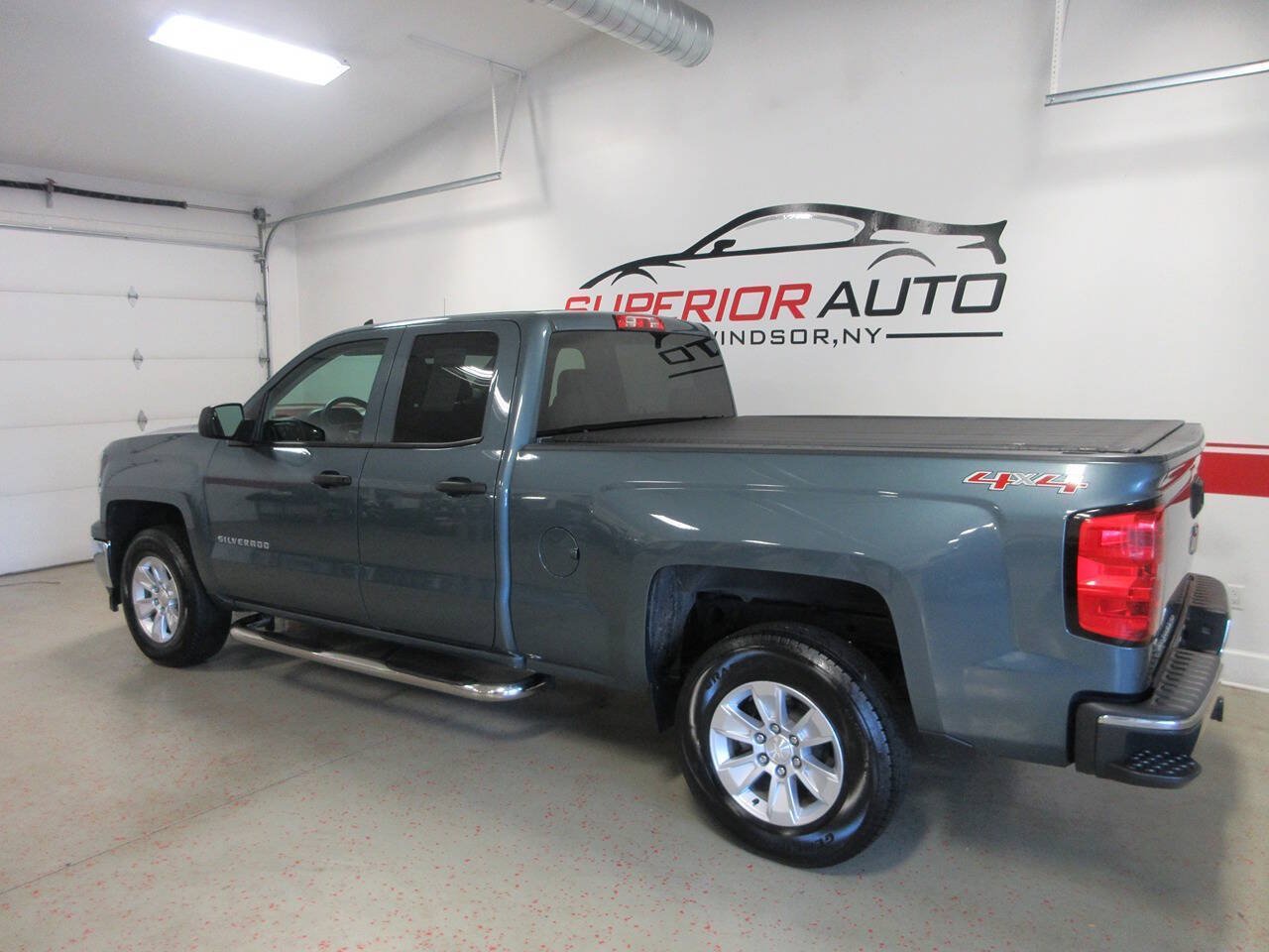 Used 2014 Chevrolet Silverado 1500 W/T w/ Trailering Package AWD/4WD image 4