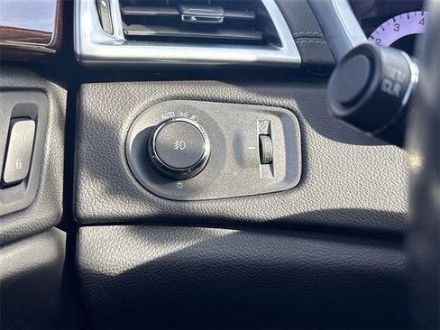 Used 2012 Cadillac SRX Performance image 17