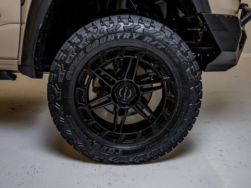 Used 2022 RAM 1500 TRX w/ TRX Level 2 Equipment Group AWD/4WD image 10