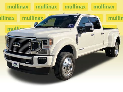 Certified 2022 Ford F450 Platinum w/ FX4 Off-Road Package image 15