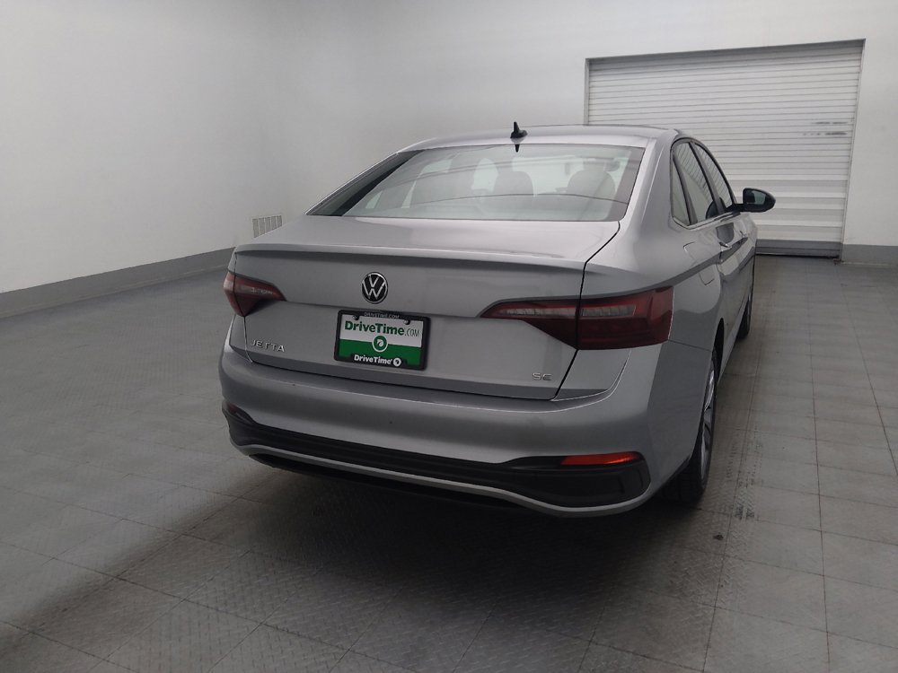 Used 2023 Volkswagen Jetta SE w/ Panoramic Sunroof Package FWD image 7