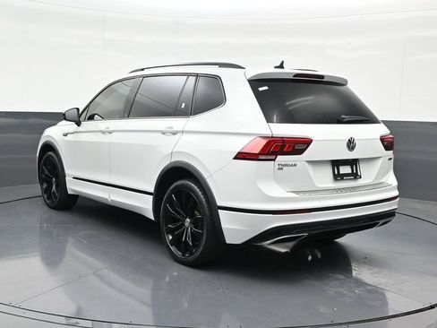 Used 2020 Volkswagen Tiguan SE R-Line image 3