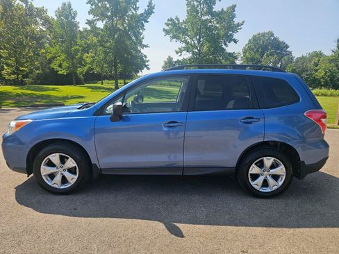 Used 2015 Subaru Forester 2.5i w/ Alloy Wheel Package AWD/4WD image 9