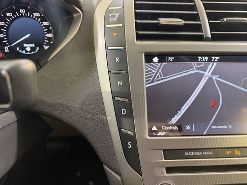 Used 2017 Lincoln MKZ Select w/ Select Plus Package FWD image 20