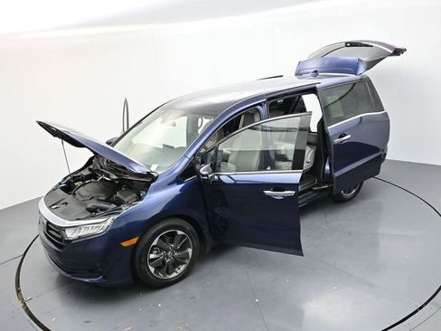 Used 2024 Honda Odyssey Elite image 54