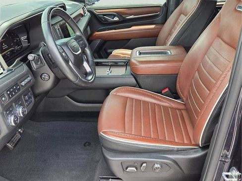 Certified 2024 GMC Yukon Denali Ultimate AWD/4WD image 10