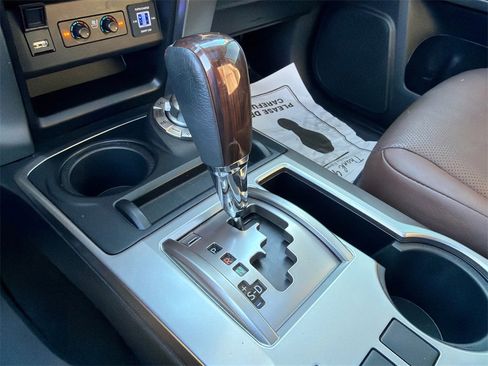 Used 2024 Toyota 4Runner Limited image 31