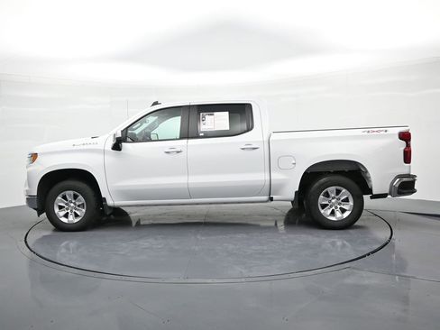 Used 2025 Chevrolet Silverado 1500 LT image 9