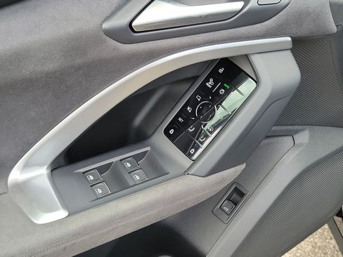 Certified 2025 Audi SQ5 Premium Plus AWD/4WD image 16