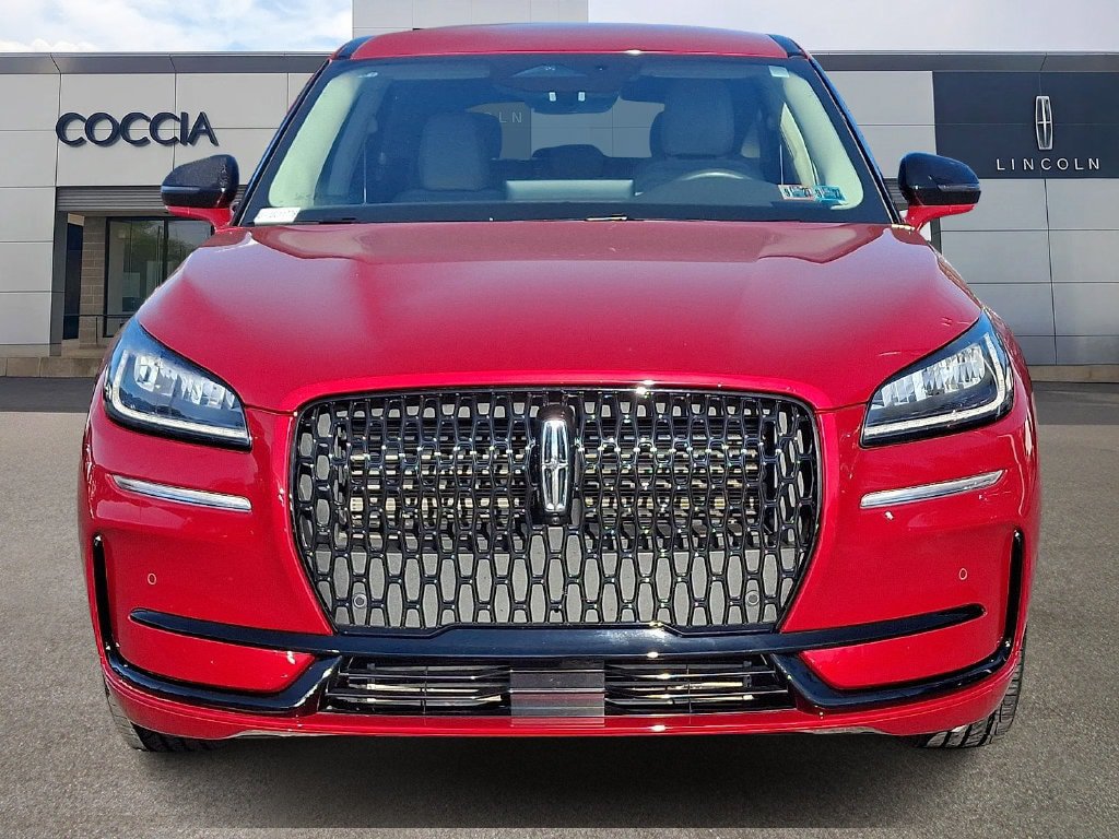 Certified 2023 Lincoln Corsair AWD w/ Equipment Group 101A image 2