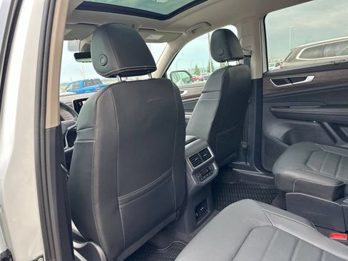 Certified 2024 Volkswagen Atlas SEL AWD/4WD image 20