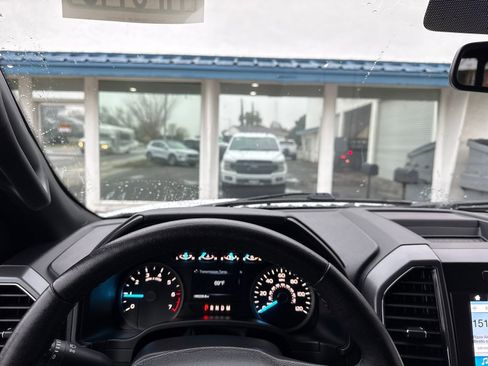 Used 2019 Ford F150 XLT w/ Equipment Group 302A Luxury image 13