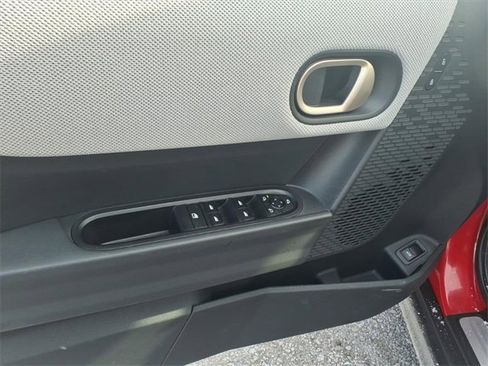 Used 2025 MINI Cooper S image 10