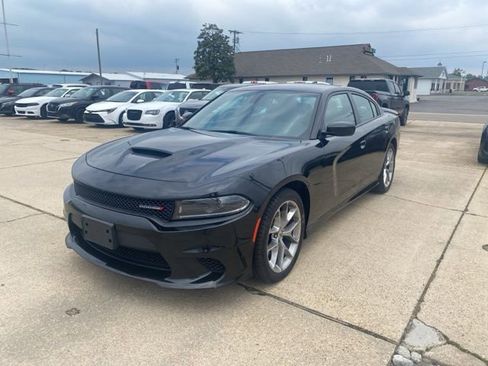 Used 2023 Dodge Charger GT image 2