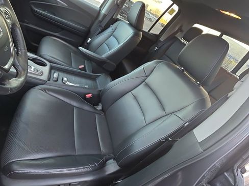 Used 2023 Honda Ridgeline RTL-E image 10