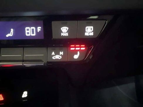 Used 2024 Audi Q4 e-tron Premium Plus w/ Premium Plus image 56