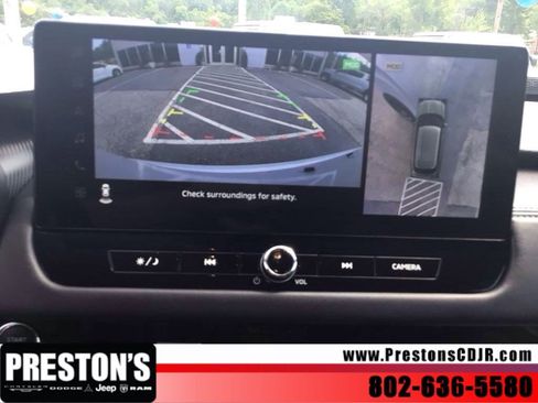 Used 2025 Mitsubishi Outlander AWD image 18