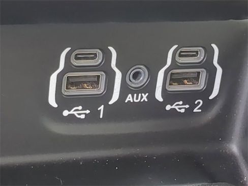 Used 2022 RAM 3500 Limited image 23