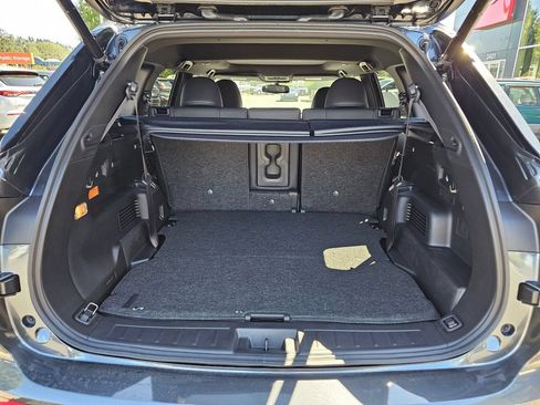 New 2026 Nissan Rogue Platinum AWD/4WD image 11