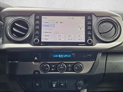 Used 2022 Toyota Tacoma SR5 image 13