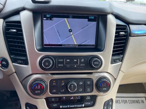 Used 2018 GMC Yukon XL Denali w/ Open Road Package AWD/4WD image 40