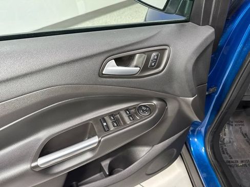 Used 2018 Ford Escape SE AWD/4WD image 11