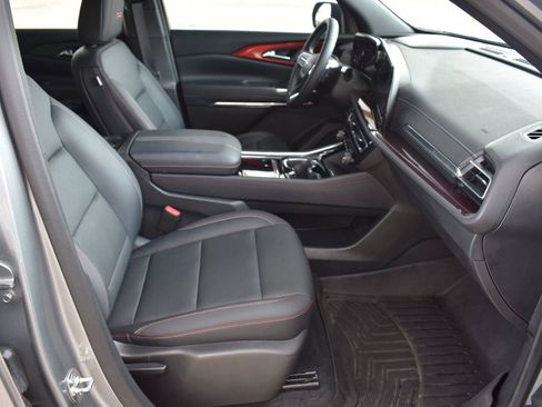 Used 2025 Chevrolet Traverse Z71 w/ Driver Confidence Package AWD/4WD image 74
