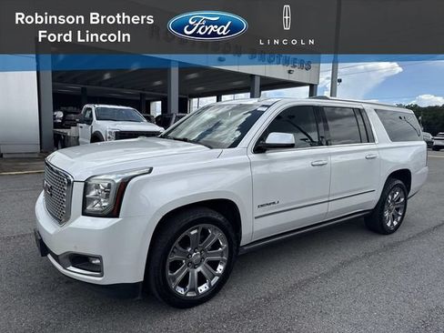 Used 2017 GMC Yukon XL Denali w/ Open Road Package RWD image 1