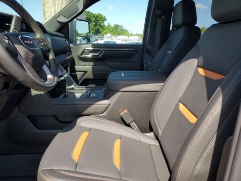 New 2026 GMC Sierra 2500 AT4 w/ AT4 Premium Plus Package AWD/4WD image 20