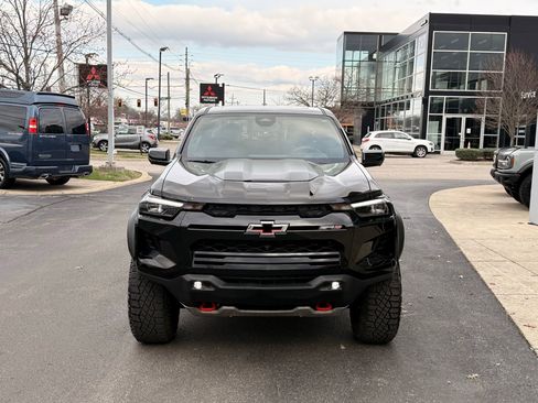 Used 2024 Chevrolet Colorado ZR2 w/ ZR2 Convenience Package III image 7