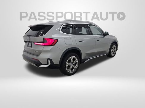 Used 2023 BMW X1 xDrive28i AWD/4WD image 7