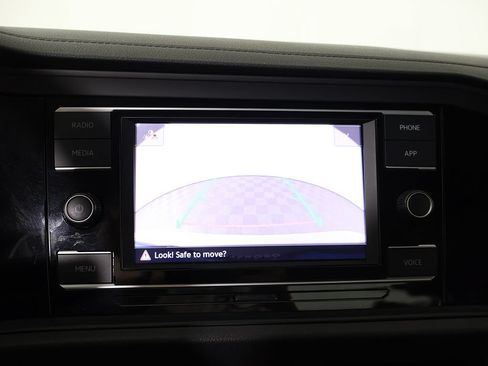 Used 2024 Volkswagen Jetta SE FWD image 43