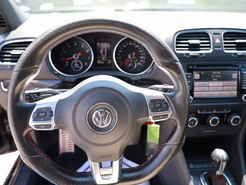 Used 2010 Volkswagen GTI 4-Door image 13