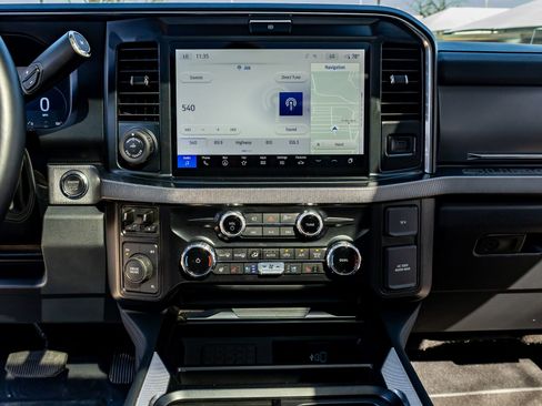 Used 2025 Ford F450 Platinum image 24