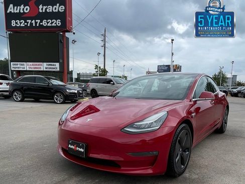 Used 2018 Tesla Model 3 Long Range image 1
