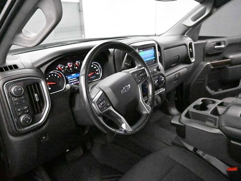 Used 2020 Chevrolet Silverado 1500 LT Trail Boss w/ Convenience Package AWD/4WD image 10