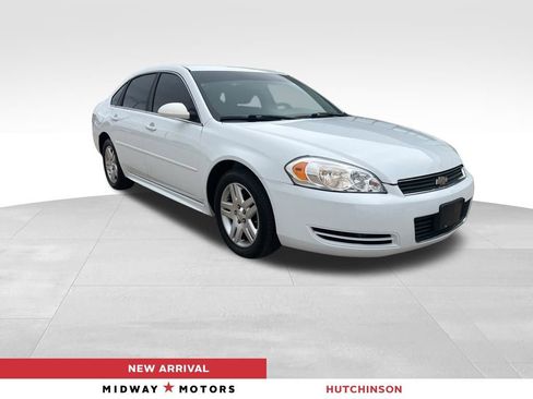 Used 2011 Chevrolet Impala LT FWD image 1