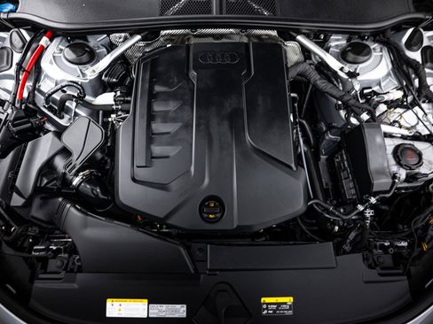 Used 2025 Audi A5 2.0T Premium Plus Sedan w/ Premium Plus image 20