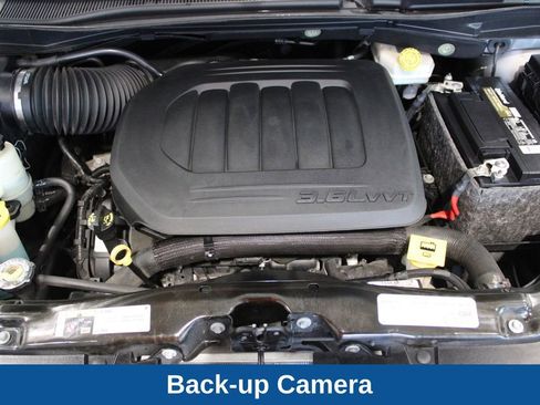 Used 2019 Dodge Grand Caravan SXT FWD image 10
