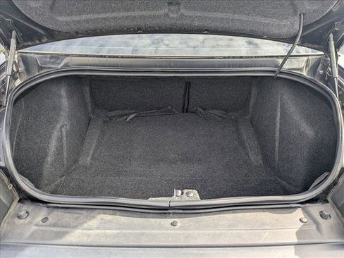 Used 2019 Dodge Challenger SXT w/ Blacktop Package image 6