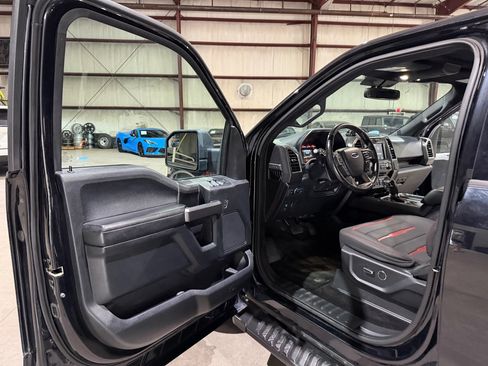 Used 2016 Ford F150 XLT w/ Equipment Group 301A Mid AWD/4WD image 12