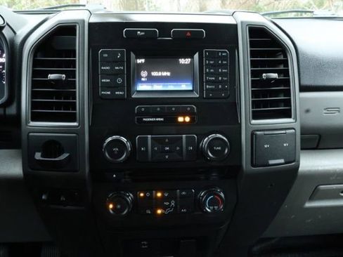 Used 2018 Ford F250 XL w/ Power Equipment Group image 7