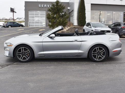 Used 2021 Ford Mustang Premium image 2