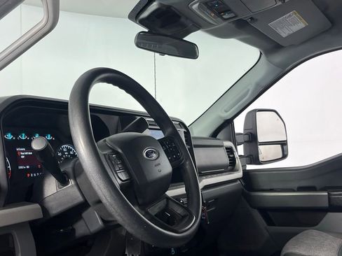 Used 2024 Ford F250 XLT w/ FX4 Off-Road Package image 21