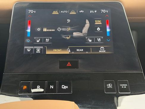 Used 2025 INFINITI QX80 Sensory image 29