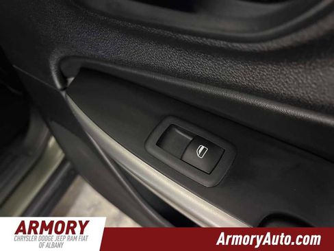 Used 2021 Jeep Cherokee Latitude Lux w/ Sun & Sound Group image 32