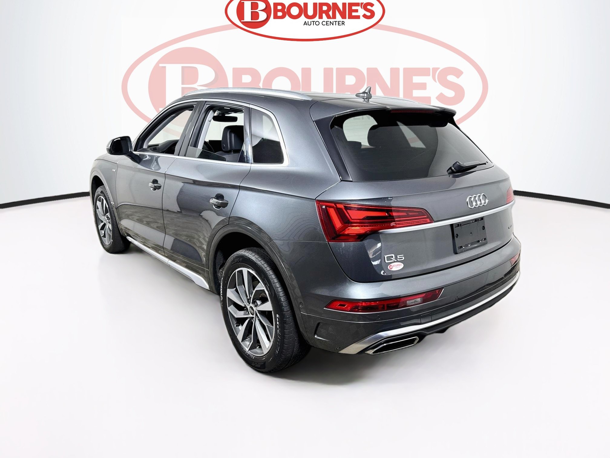 Used 2023 Audi Q5 2.0T Prestige AWD/4WD image 9