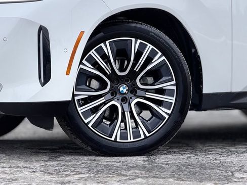 Certified 2025 BMW X3 xDrive30i w/ Premium Package image 2