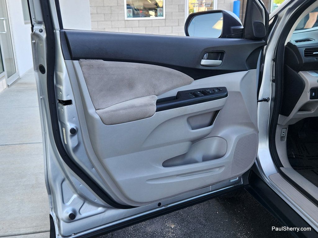 Used 2014 Honda CR-V EX image 21