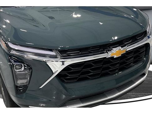 New 2026 Chevrolet Trax LT w/ LT Convenience Package FWD image 56